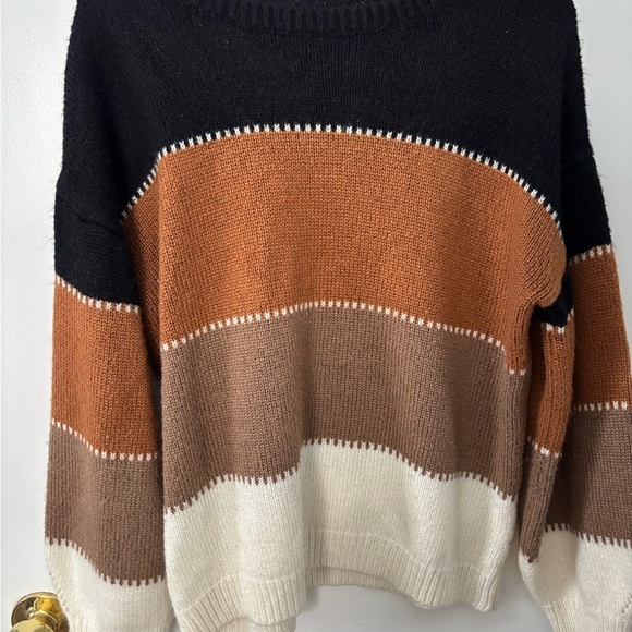Sweaters - Striped Color-block Feminine Bohemian Chunky Knit Women's Sweater Size Medium